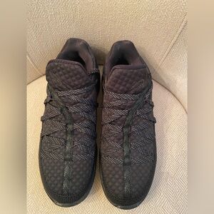 Men’s Nike Lebron XVII Basketball Shoes